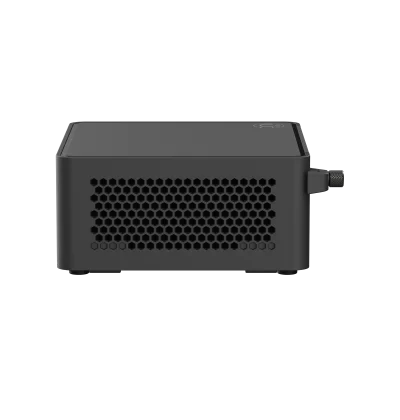 Asus NUC 15 Pro, CPU Intel® Core™ 3 100U, versión Tall